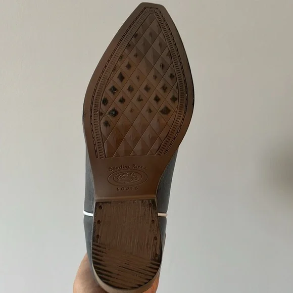 COWBOY/STERLING RIVER BOOTS - Picture 3 of 5